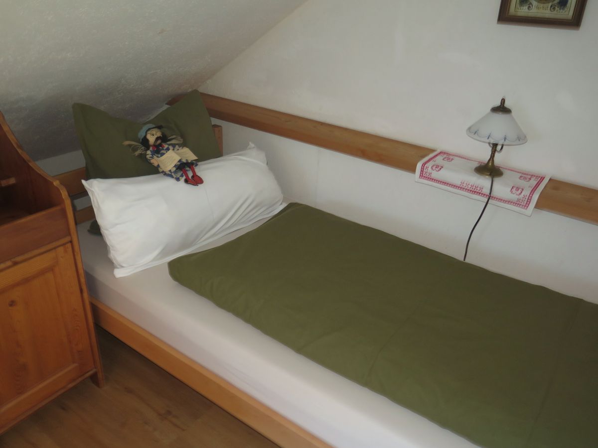 Einzelbett-Zimmer (Bett 2)